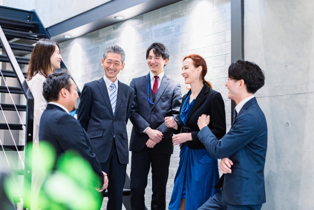 発達障害　ASD　ADHD　自閉症スペクトラム　コミュニケーション　会話のヒント　人間関係の悩み　HSP　コミュ障　　職場　話し方　聴き方　空気が読めない　しつこい　苦手克服　社会人　発達障害あるある　生きづらさ　自己肯定感　セルフケア