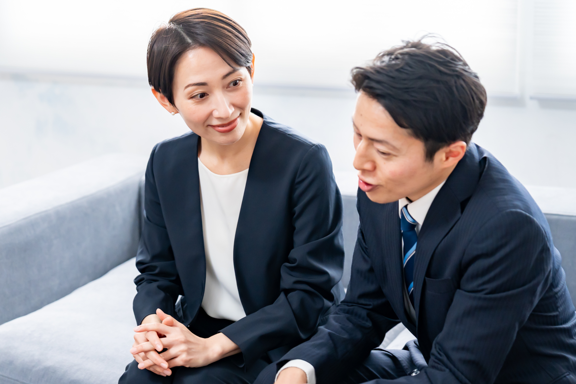 発達障害　ASD　ADHD　自閉症スペクトラム　コミュニケーション　会話のヒント　人間関係の悩み　HSP　コミュ障　　職場　話し方　聴き方　空気が読めない　しつこい　苦手克服　社会人　発達障害あるある　生きづらさ　自己肯定感　セルフケア
